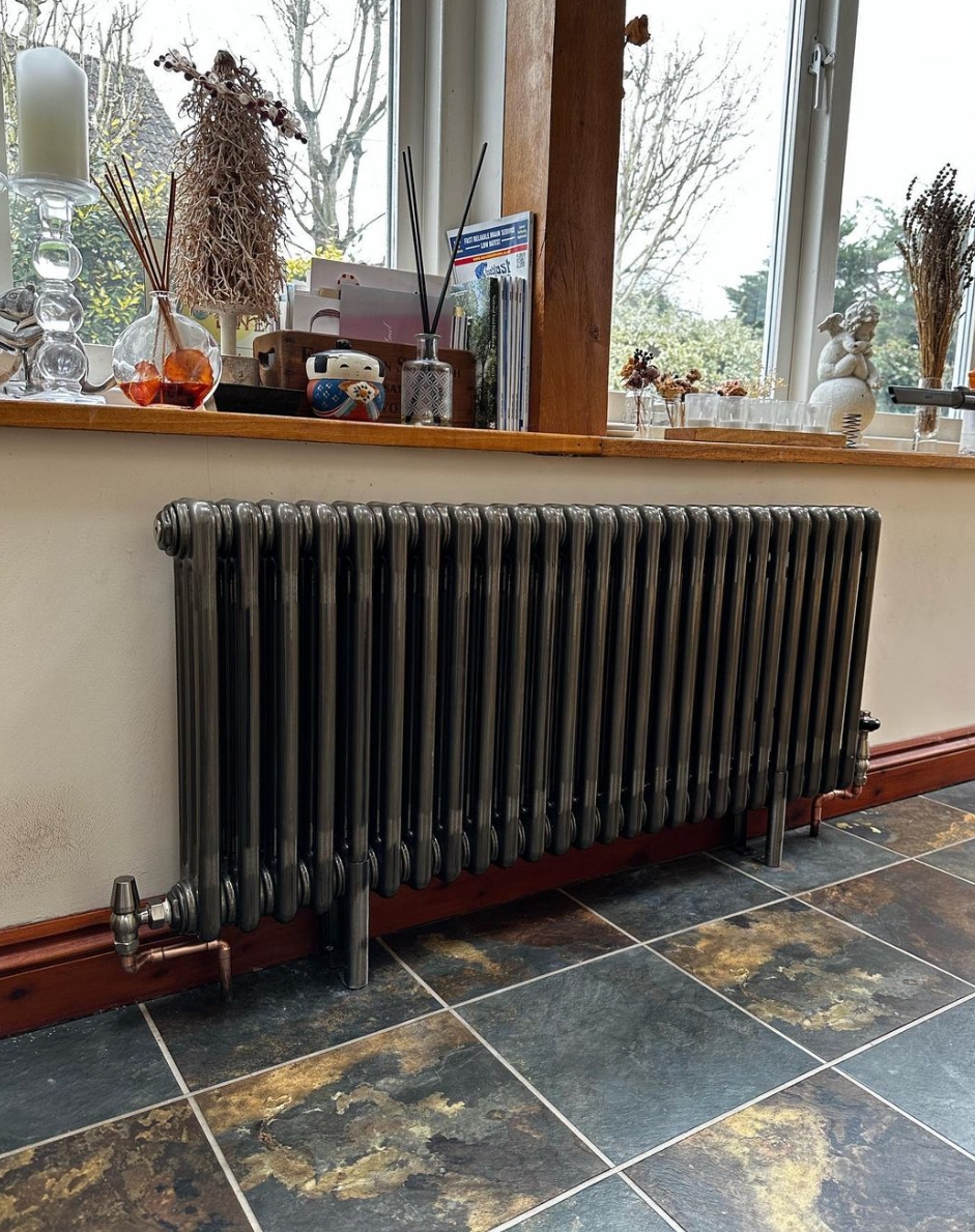 Heating radiator installation